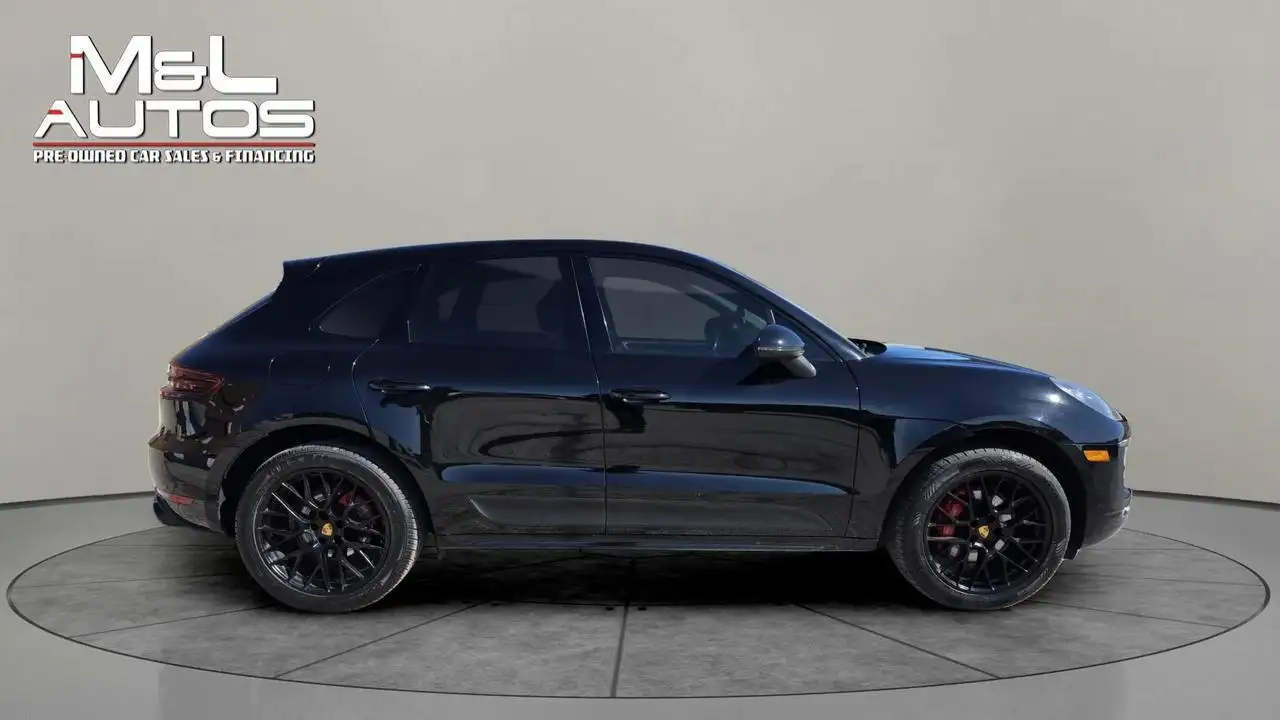 Porsche Macan снимка Porsche Macan