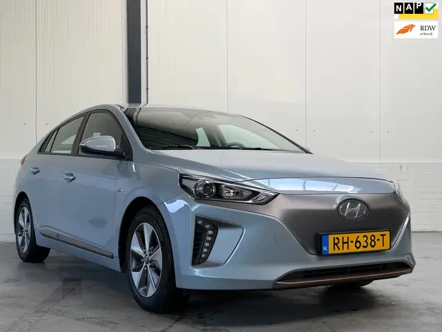 Hyundai IONIQ Comfort EV|Trekhaak|SoH 100%|Dealer O.H.|1e Eigena