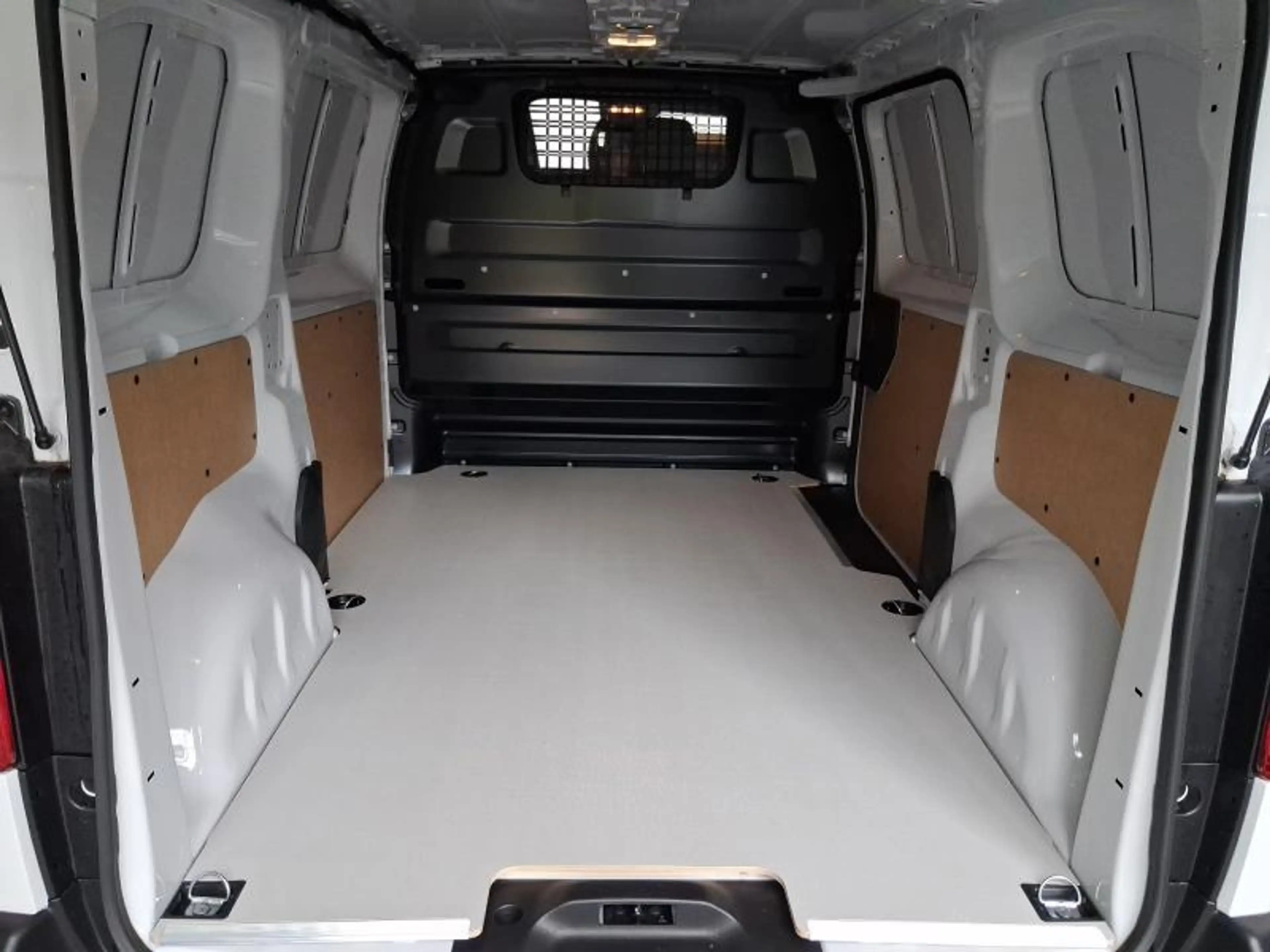 Citroen Jumpy M — photo 12