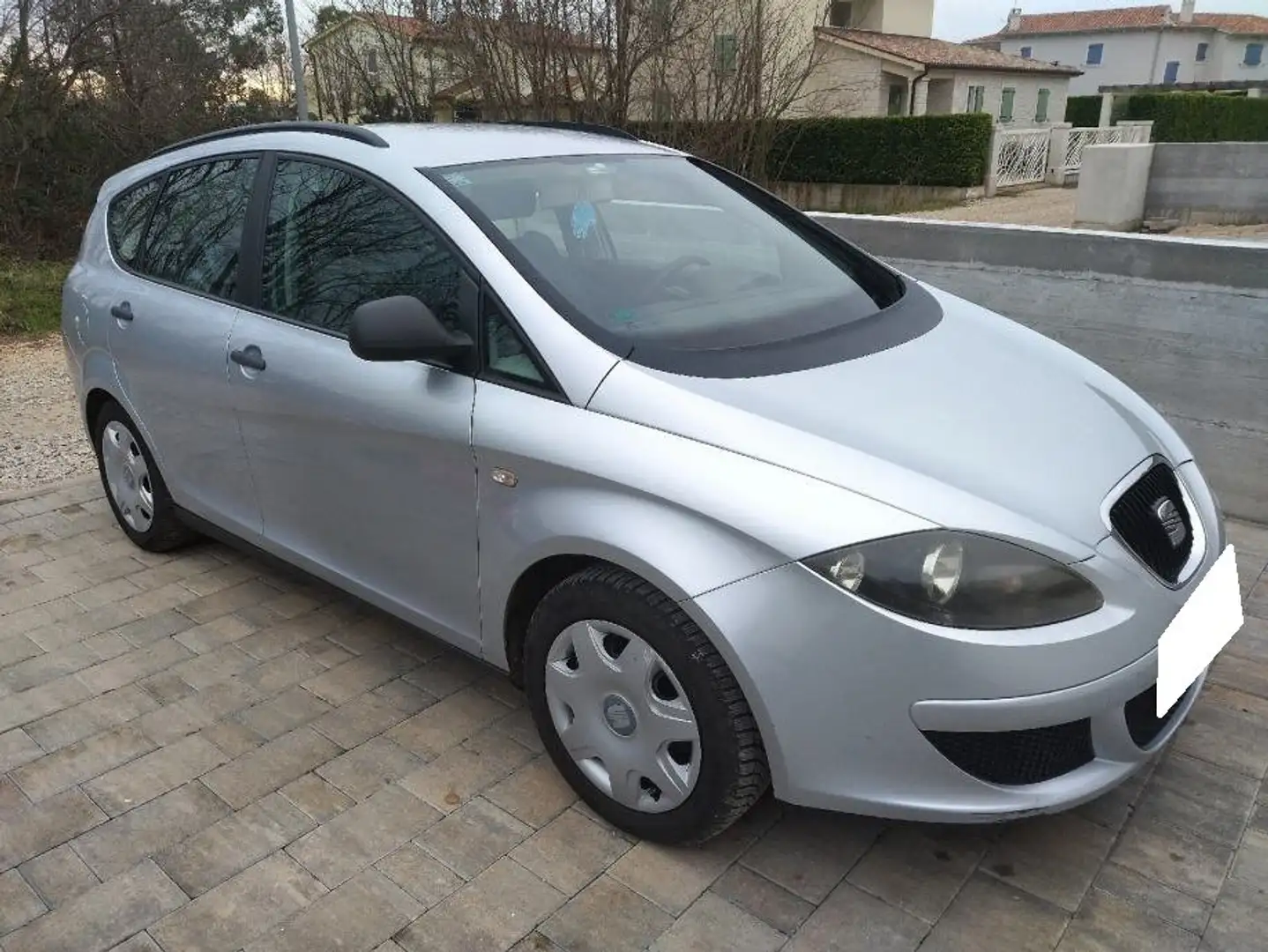 SEAT Altea 1.6i Argent - 1