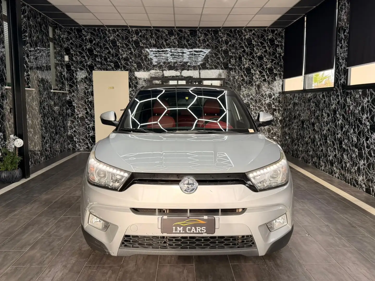 SsangYong Tivoli 1.6 Be 2wd Argento - 2