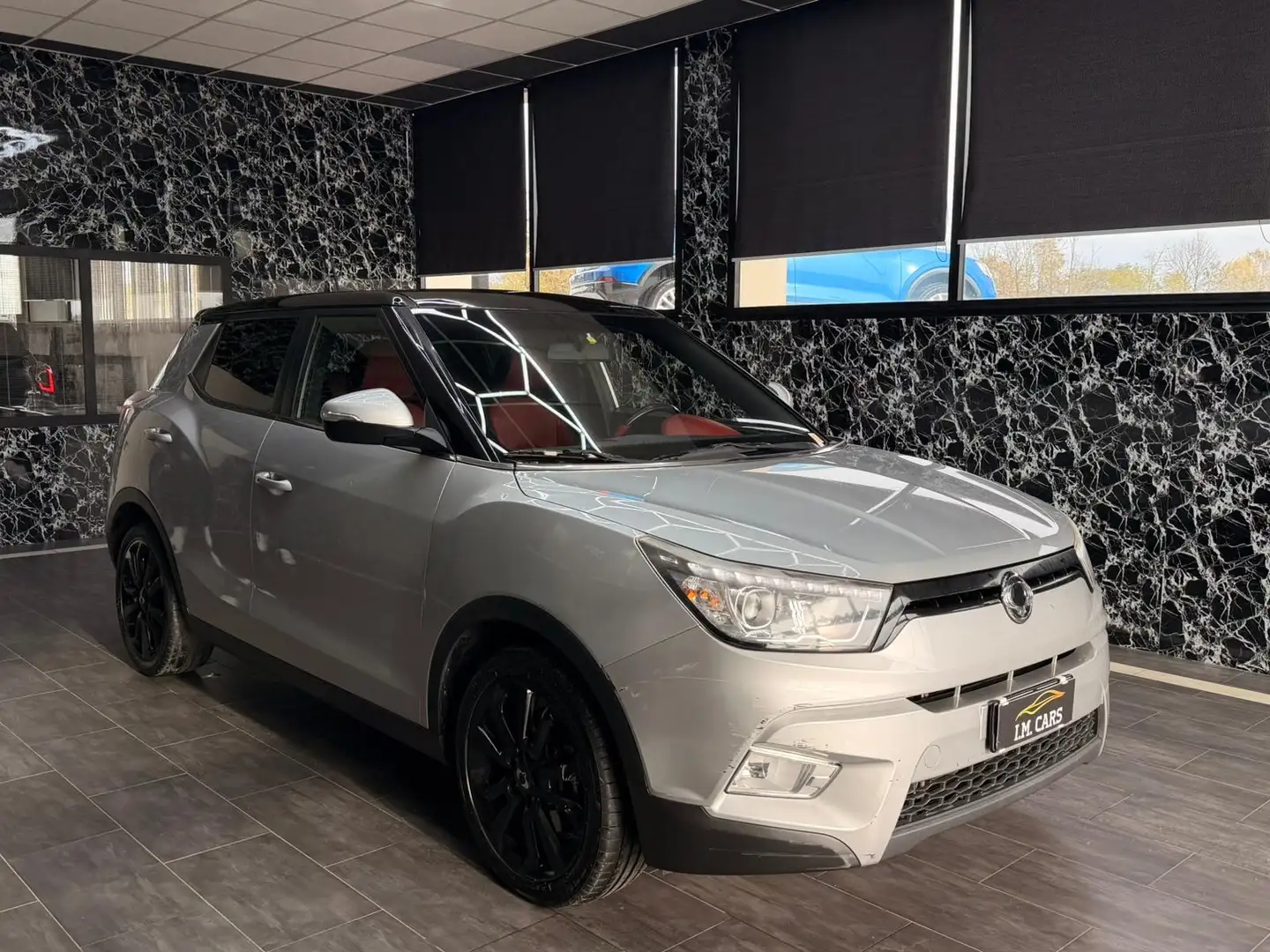 SsangYong Tivoli 1.6 Be 2wd Argento - 1