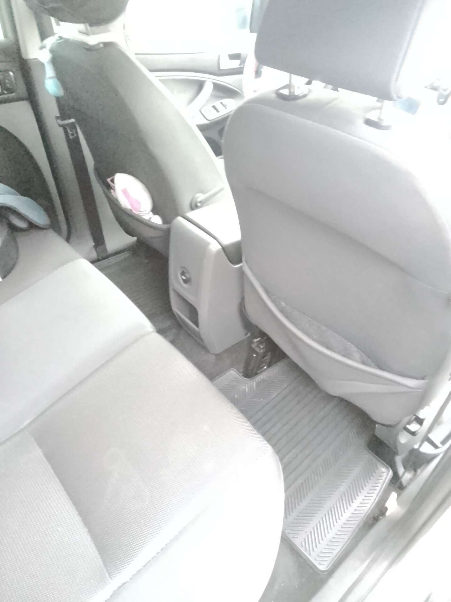 Ford Kuga 2.0TDCI Titanium 4WD - foto 1