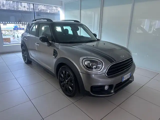 MINI Cooper D Countryman Mini Countryman F60 2017 2.0 Boost my18