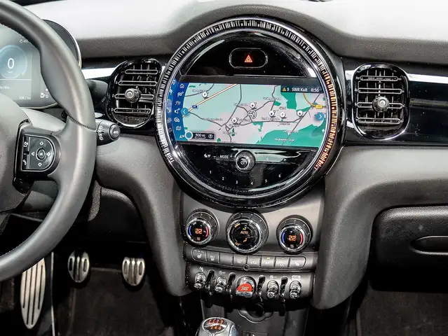 Mini Cooper Cooper view 7