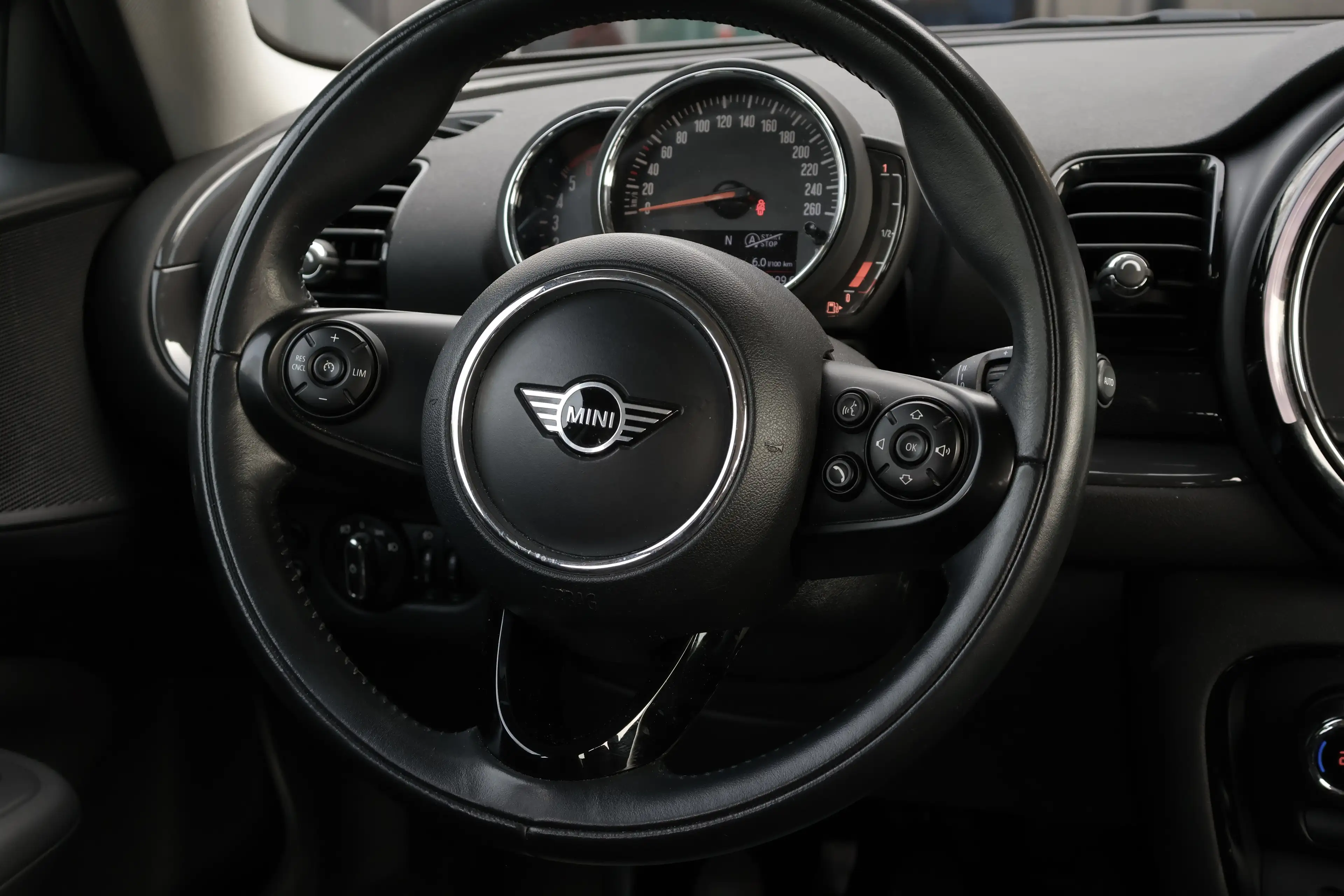 MINI One D Clubman Mini Clubman 1.5 D One AdBlue (EU6d-TEMP) Garantie — photo 11