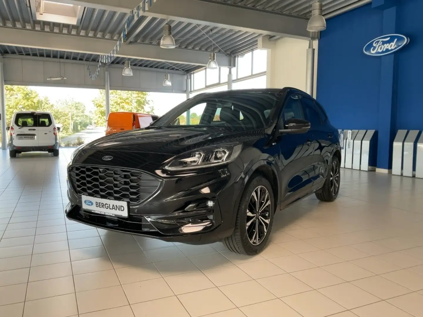 Ford Kuga 2,5 l Duratec ST Line X Negro - 1