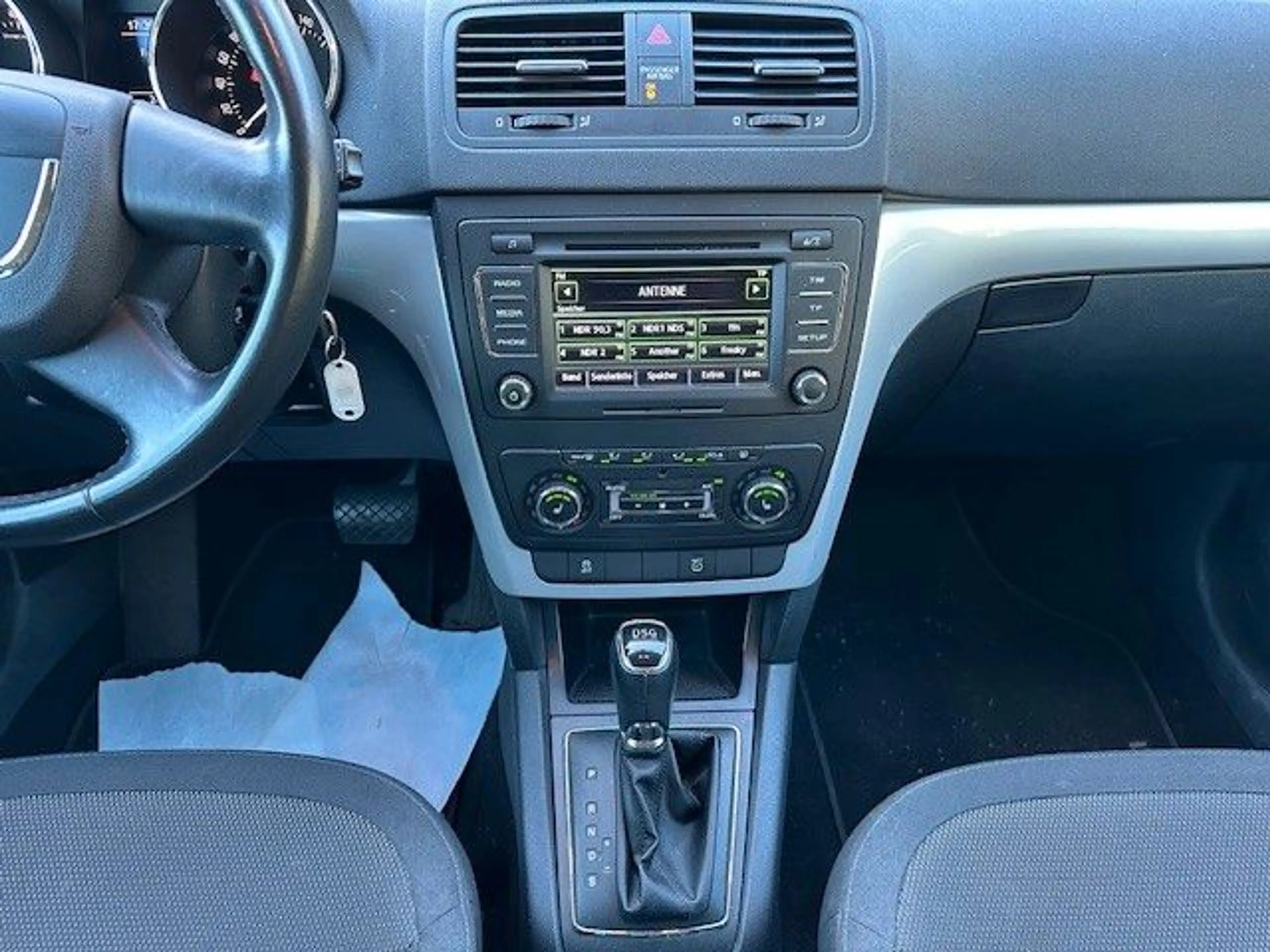 Skoda Yeti Ambition Plus Edition/Automatik/Sitzhzg/PDC — photo 11