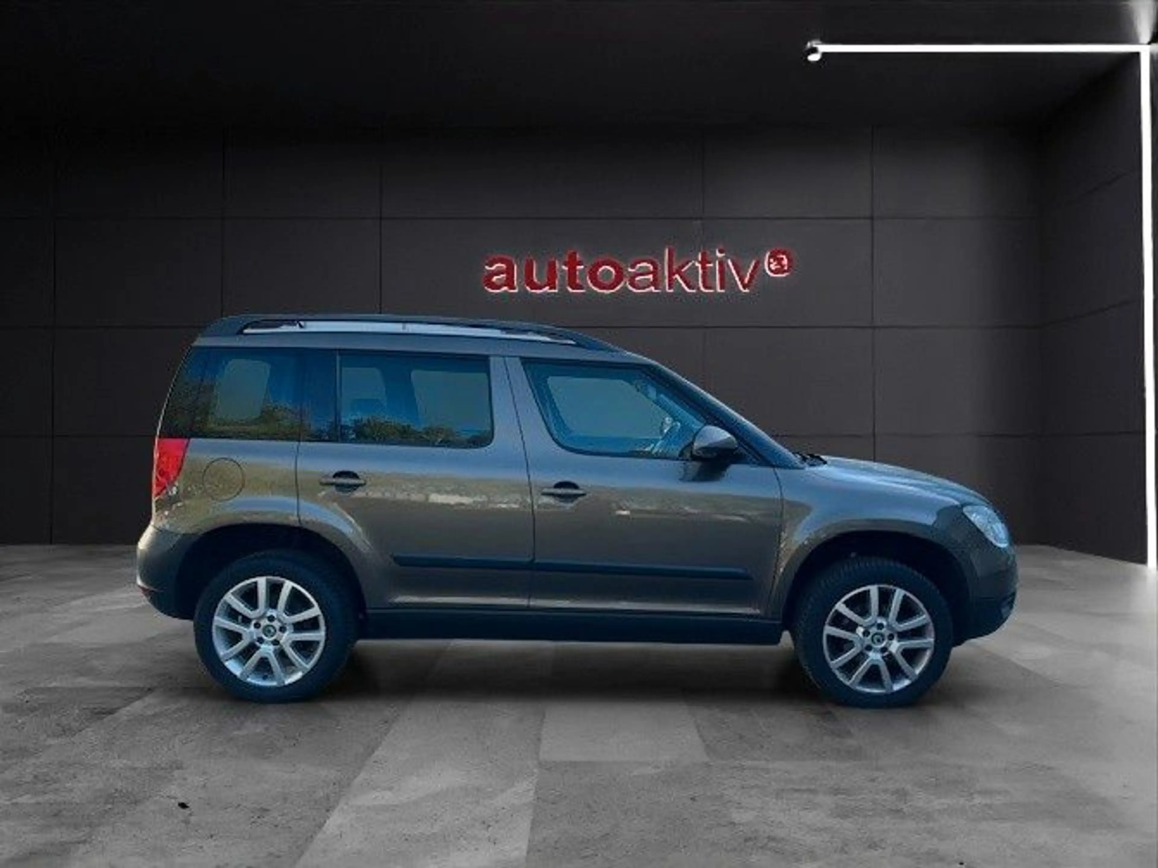 Skoda Yeti Ambition Plus Edition/Automatik/Sitzhzg/PDC — photo 6