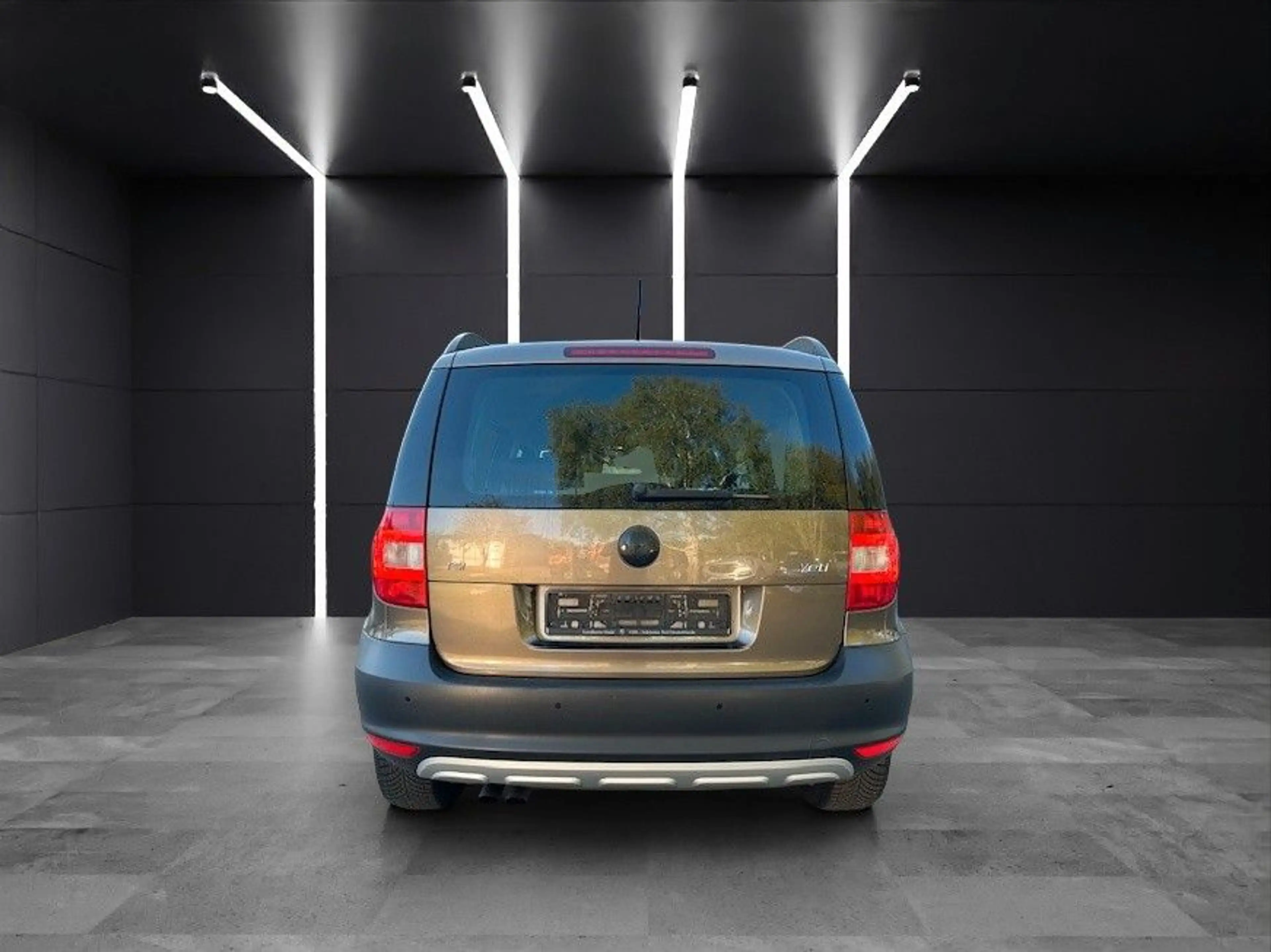 Skoda Yeti Ambition Plus Edition/Automatik/Sitzhzg/PDC — photo 4