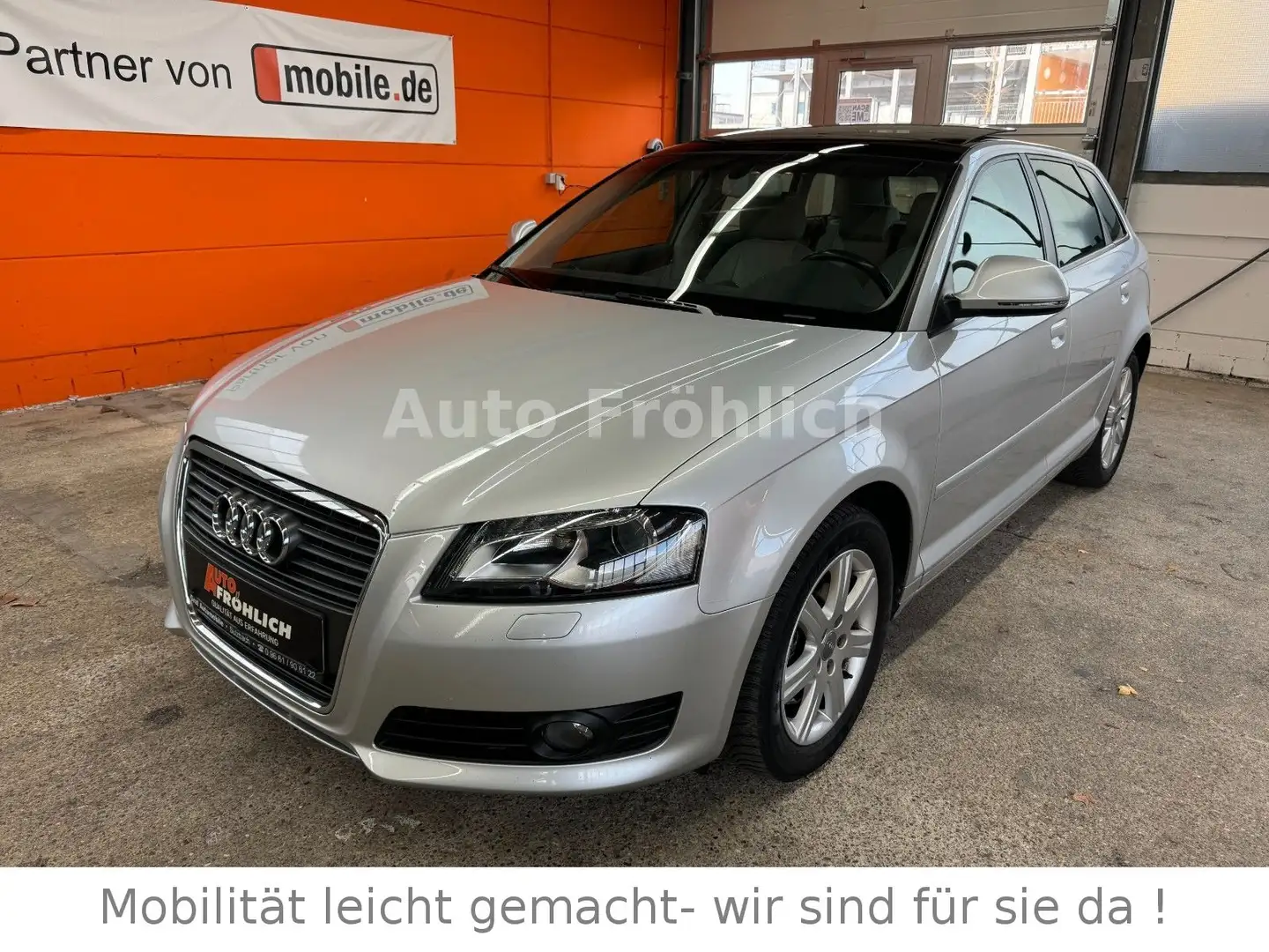 Audi A3 Sportback 2.0 TFSI Ambiente Pano Xenon Navi Silber - 1