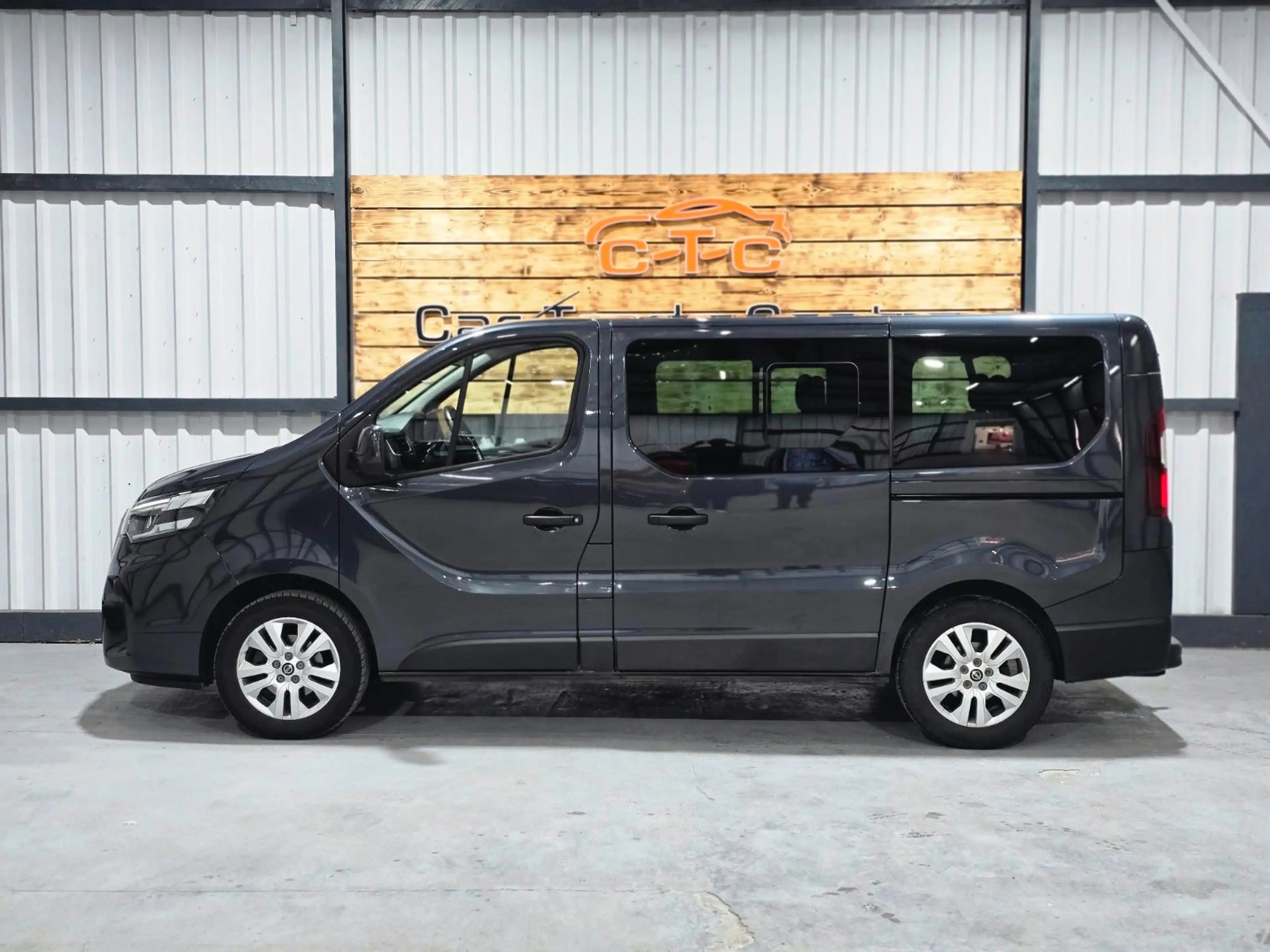 Nissan Primastar TEKNA/Automatik/8Sitze/Navi/GARANTIE — photo 3