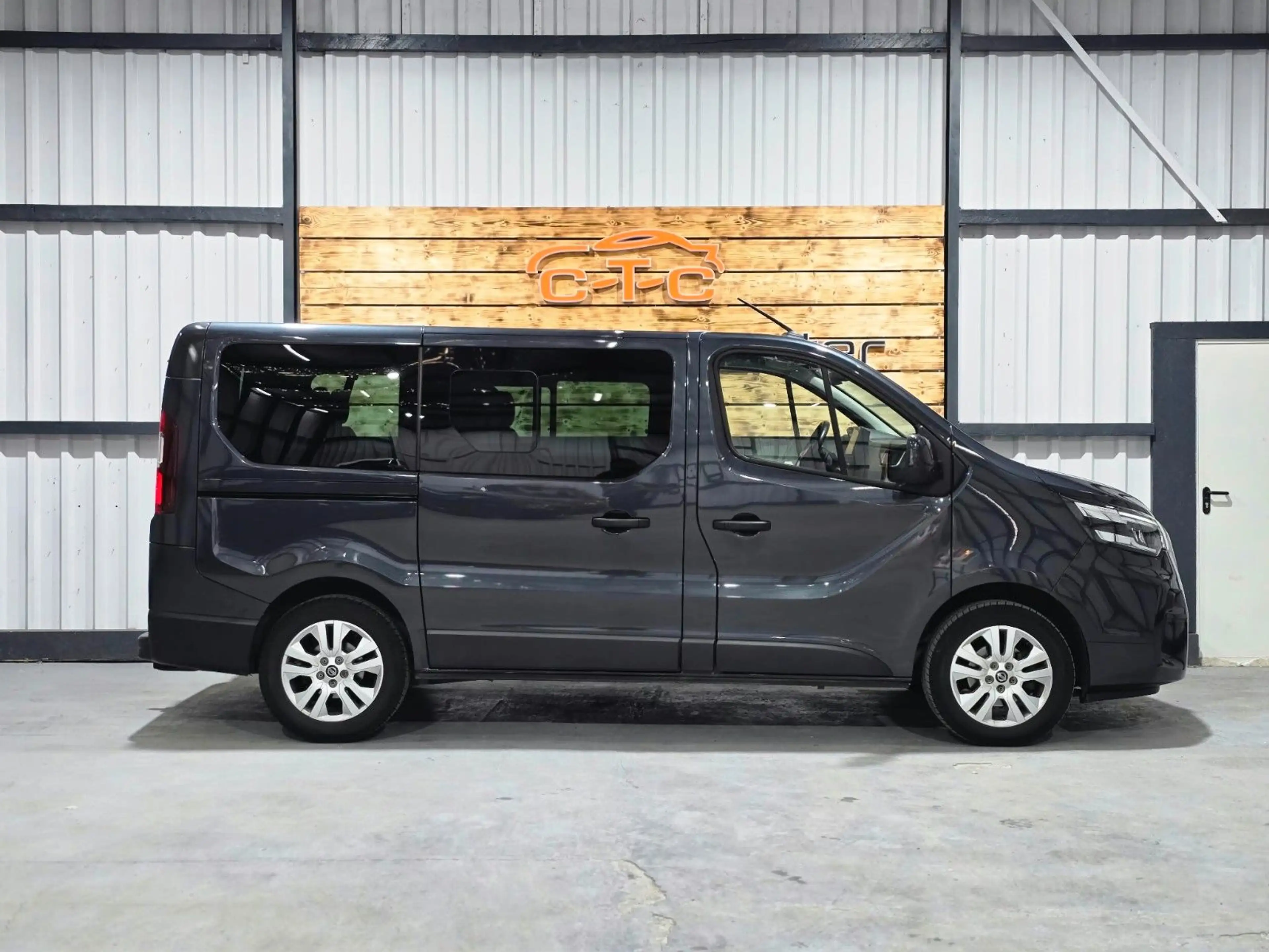 Nissan Primastar TEKNA/Automatik/8Sitze/Navi/GARANTIE — photo 12