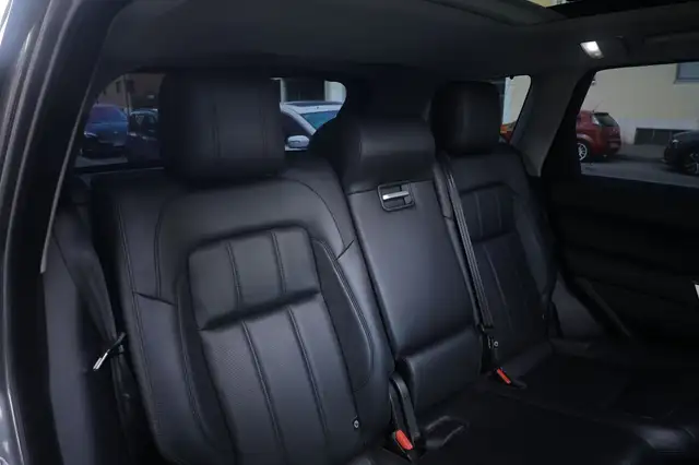 Land Rover Range Rover Sport view 15