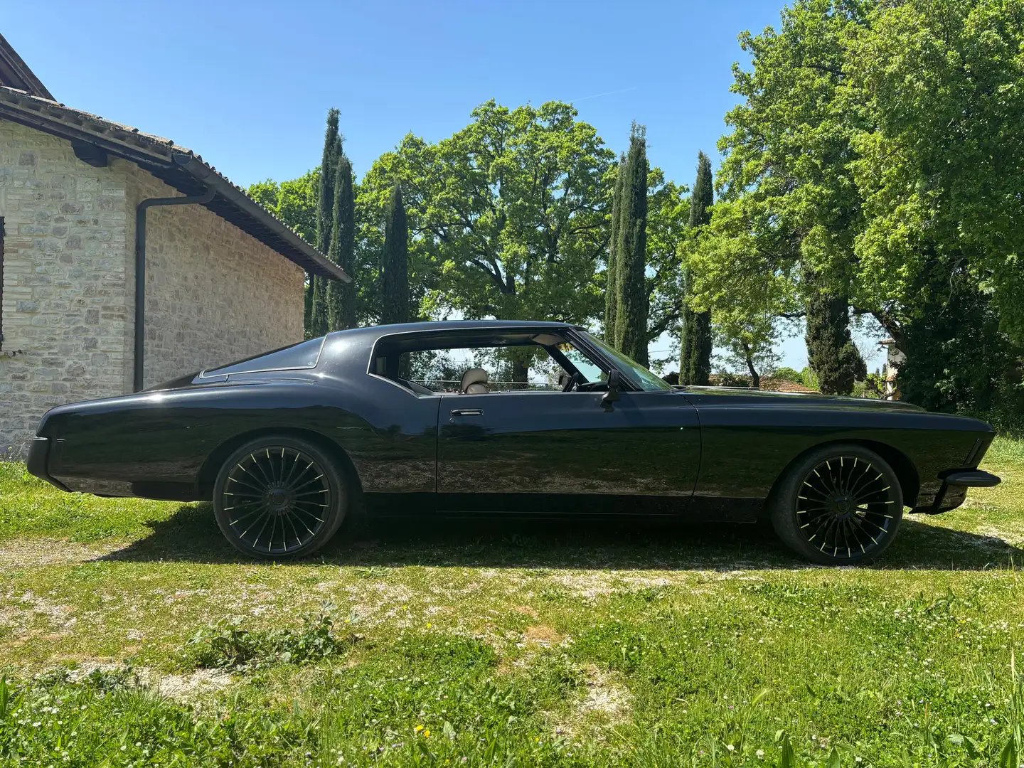 Buick Riviera Negru - 1