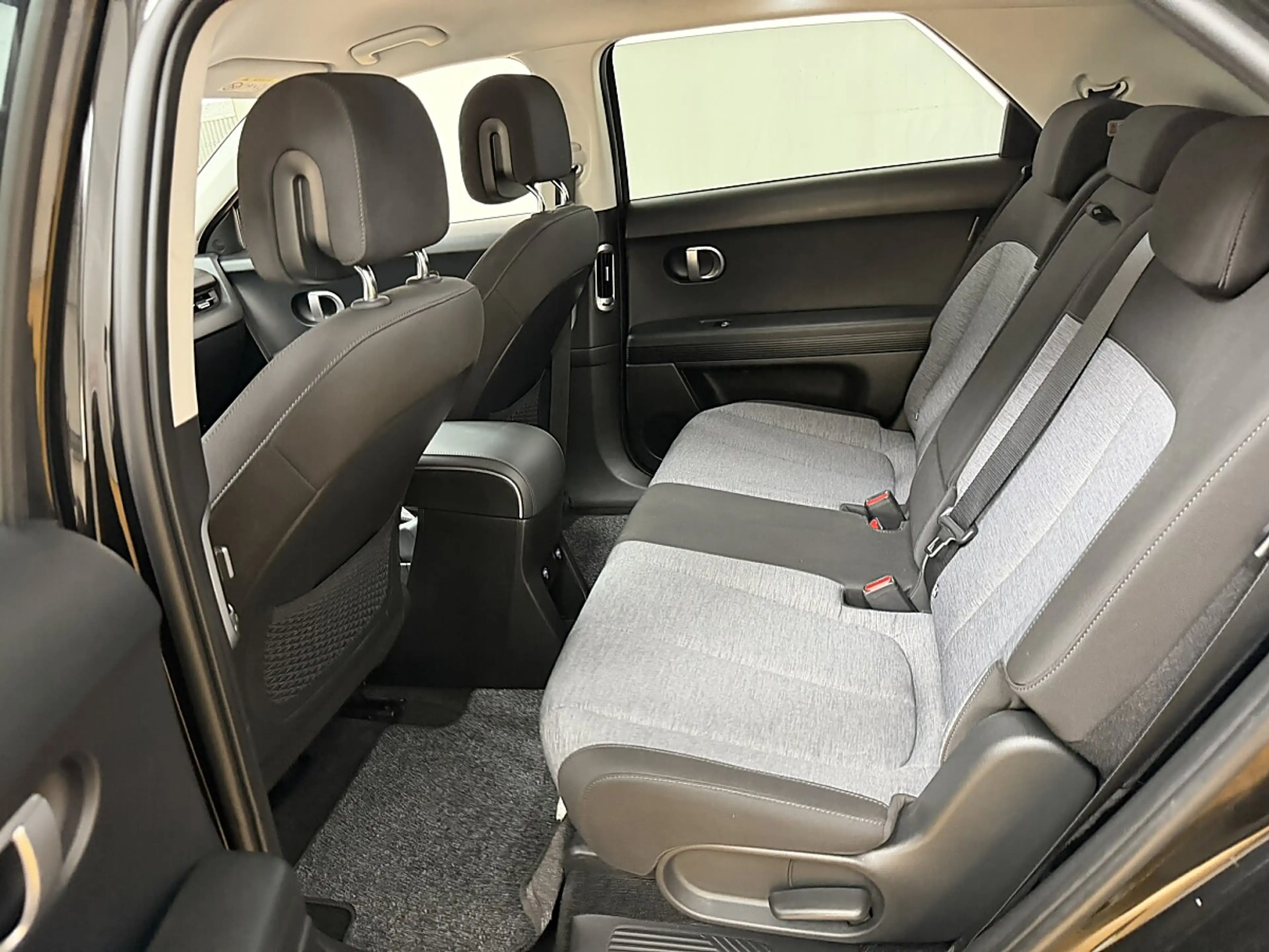 Hyundai IONIQ 5 Elektro Plus Line Elektro 4WD — photo 10
