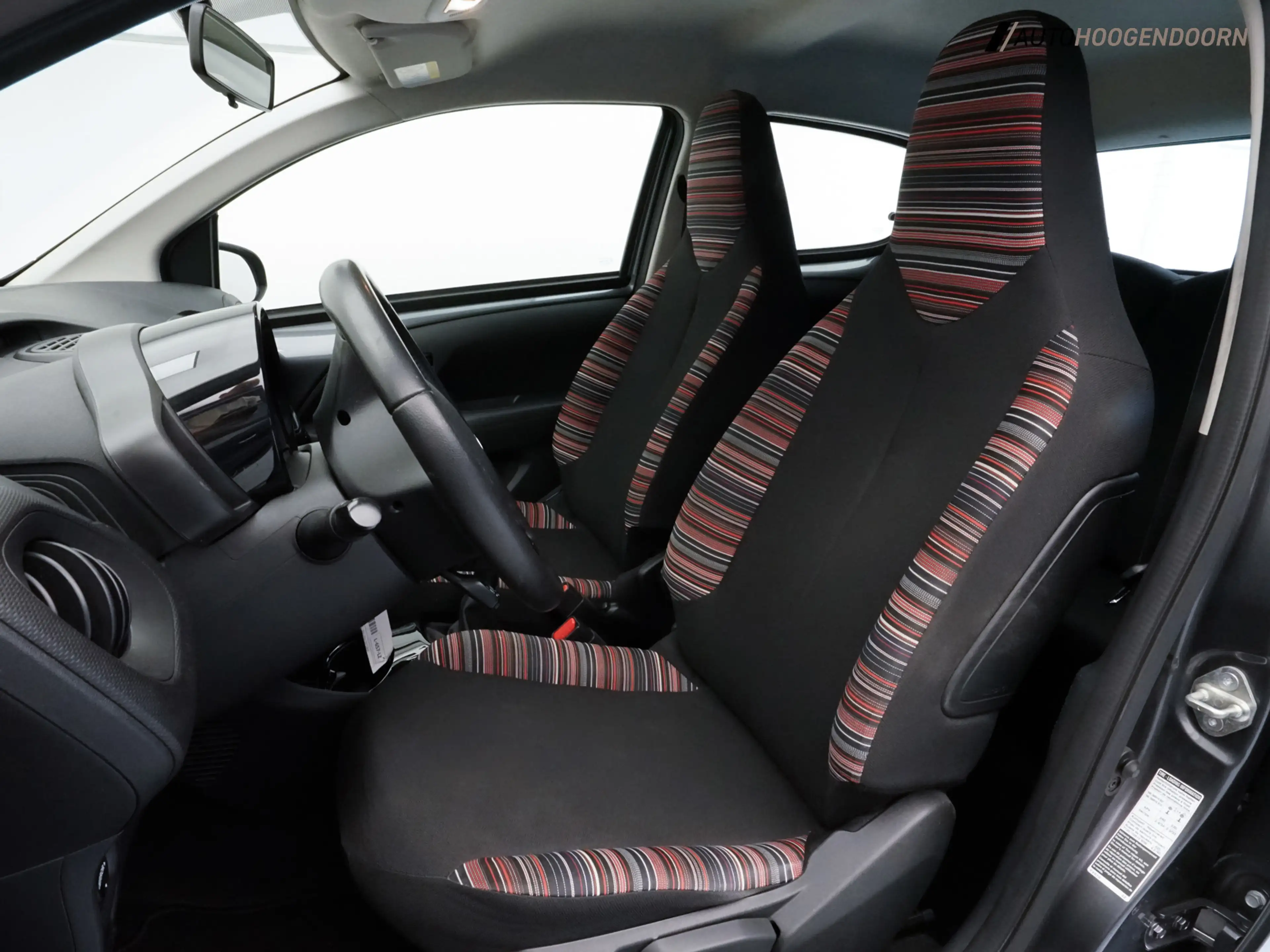 Citroen C1 1.0 VTi Shine Sport (APPLE CARPLAY,CAMERA,LM-VELGE — photo 10