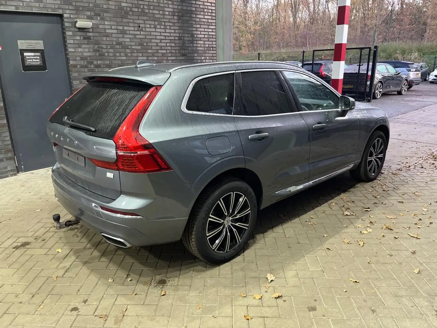 Volvo XC60 T6 Plug-in hybrid Inscription Expr. | ACC | Panora Grijs - 2