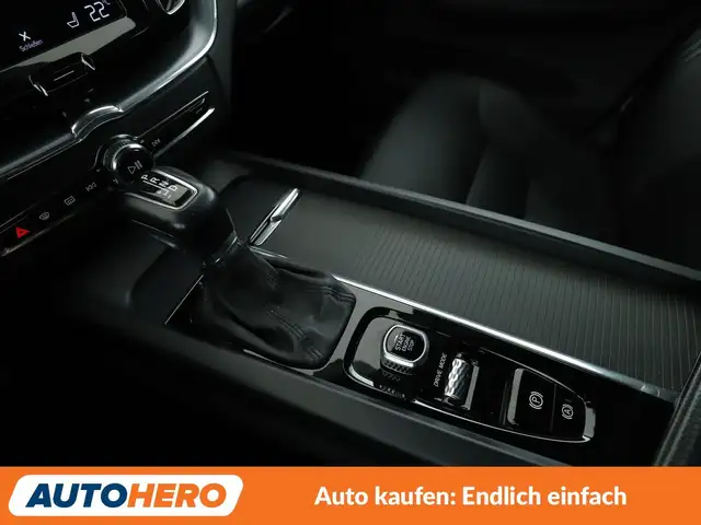 Volvo XC60 view 24