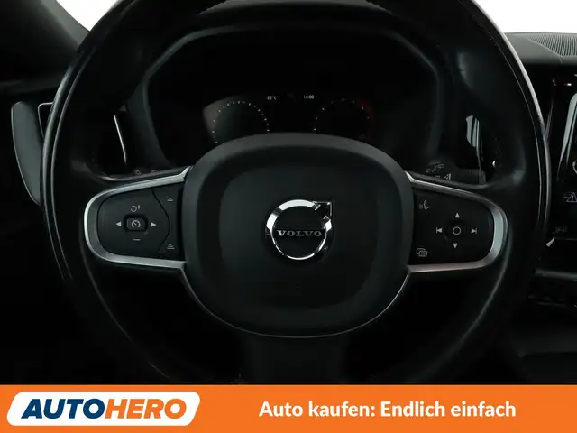 Volvo XC60 view 19