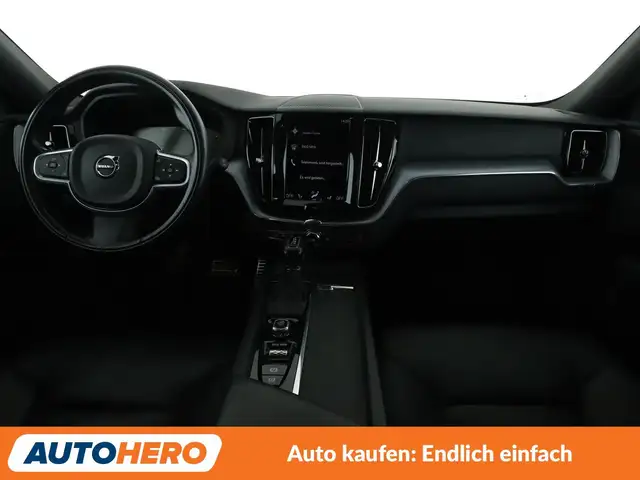 Volvo XC60 view 12