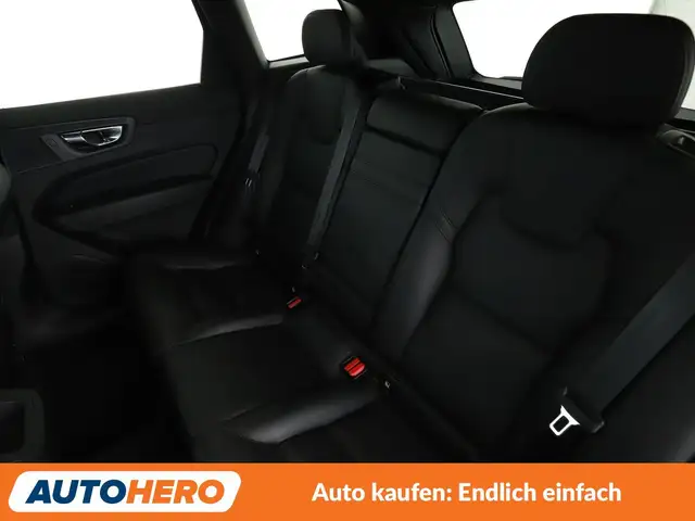 Volvo XC60 view 14