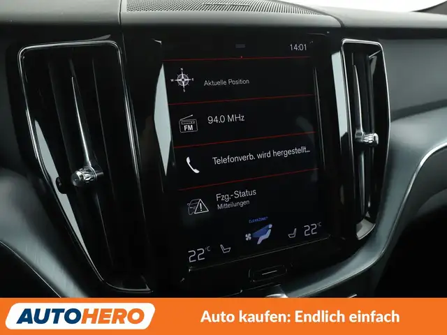 Volvo XC60 view 21