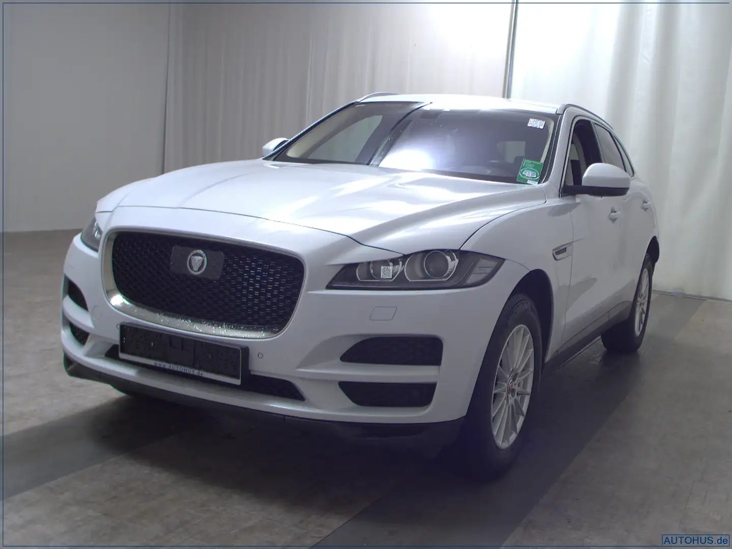 Jaguar F-Pace 30D AWD Prestige Navi HuD AHK DigiTacho Blanc - 2