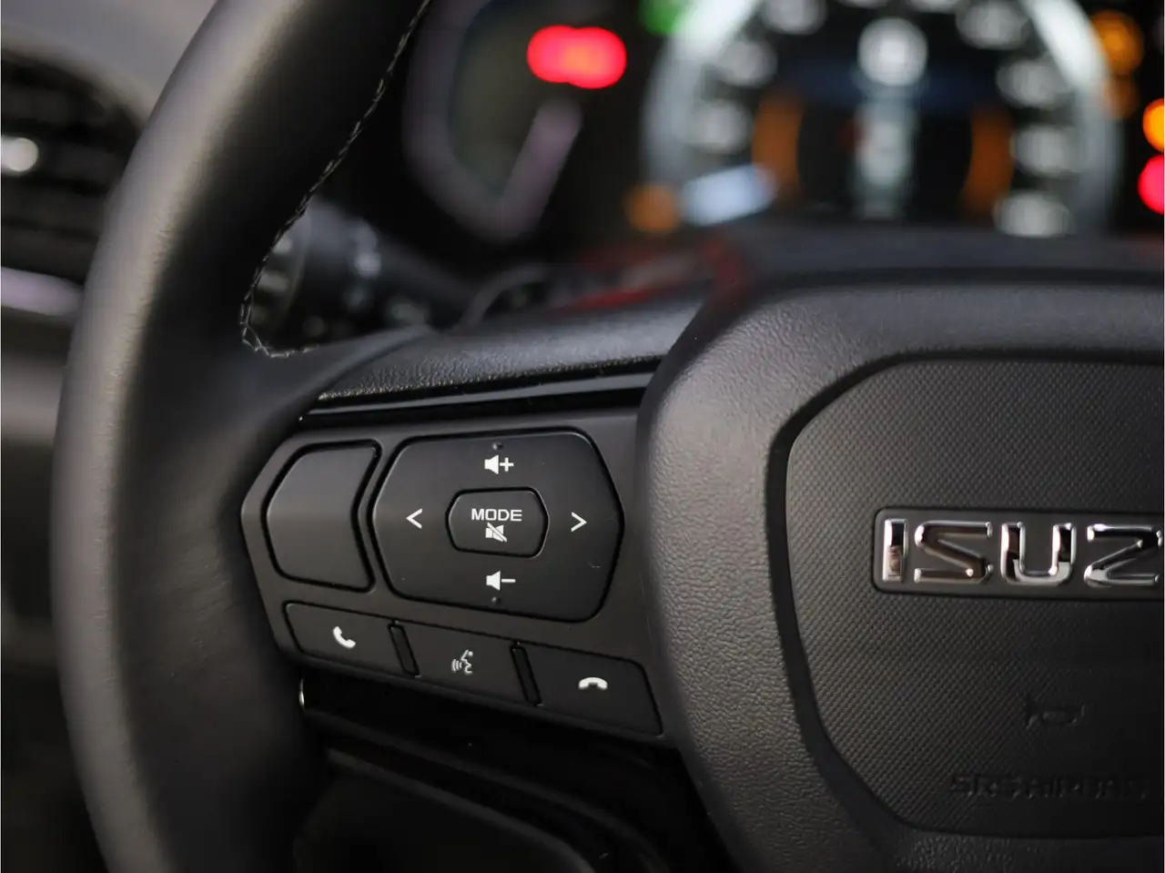Isuzu D-Max 2026 — фото 8