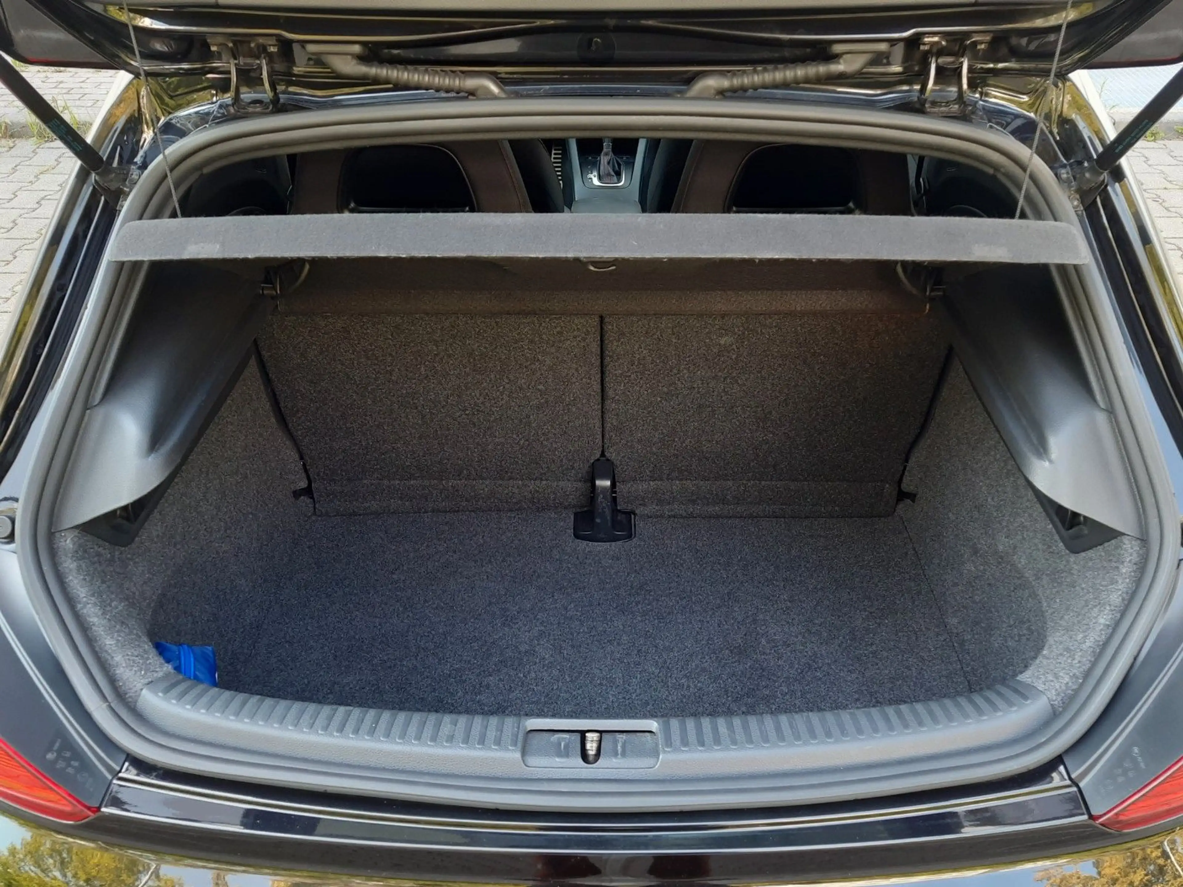 Volkswagen Scirocco GTS /Bi-Xen/Pano/Kam/KW/BullX/19" — photo 11