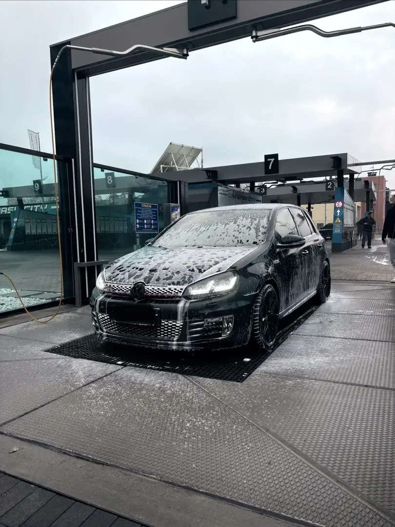 Volkswagen Golf GTI 5p 2.0 tsi - 1