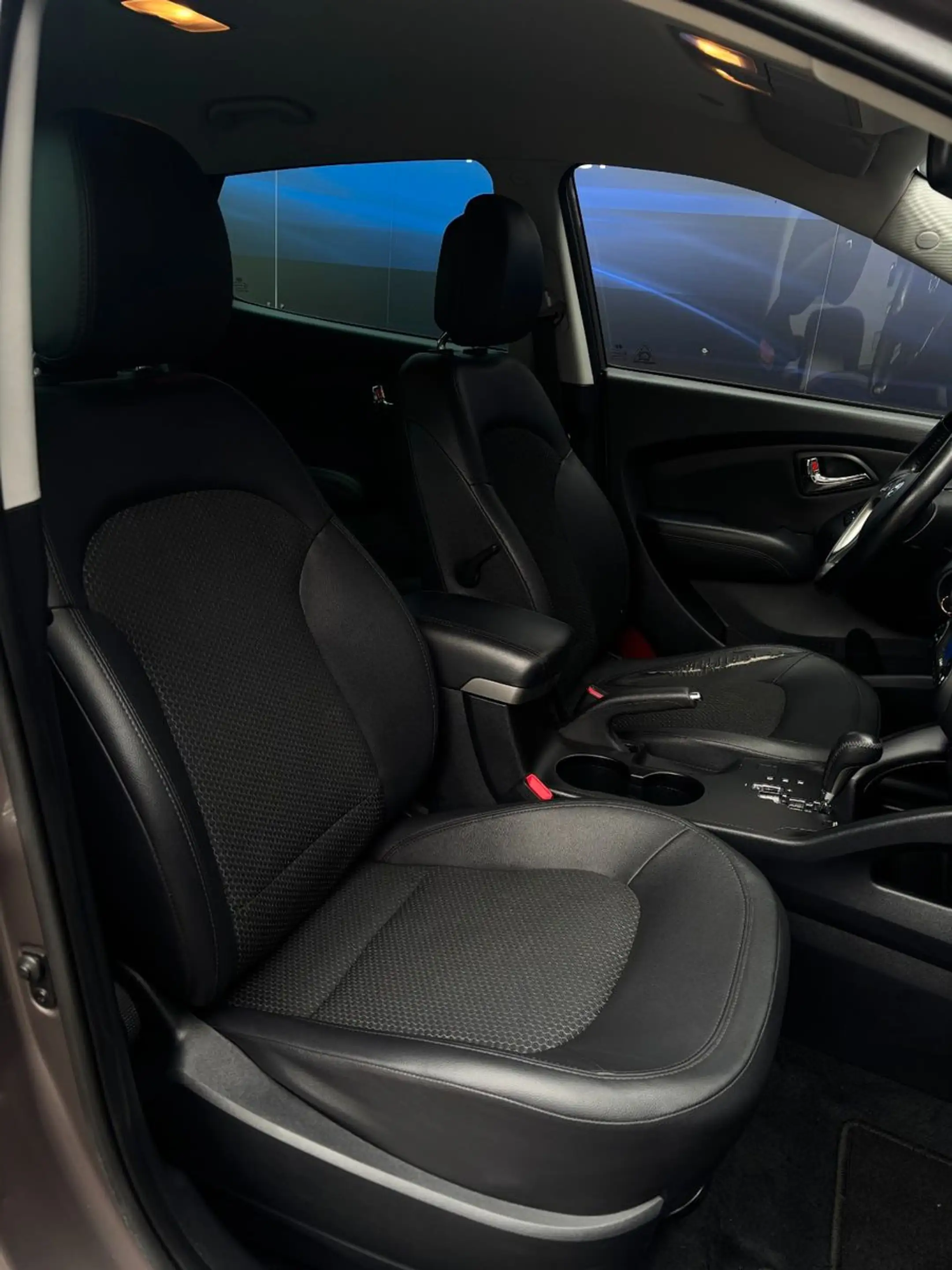 Hyundai iX35 Style — photo 10
