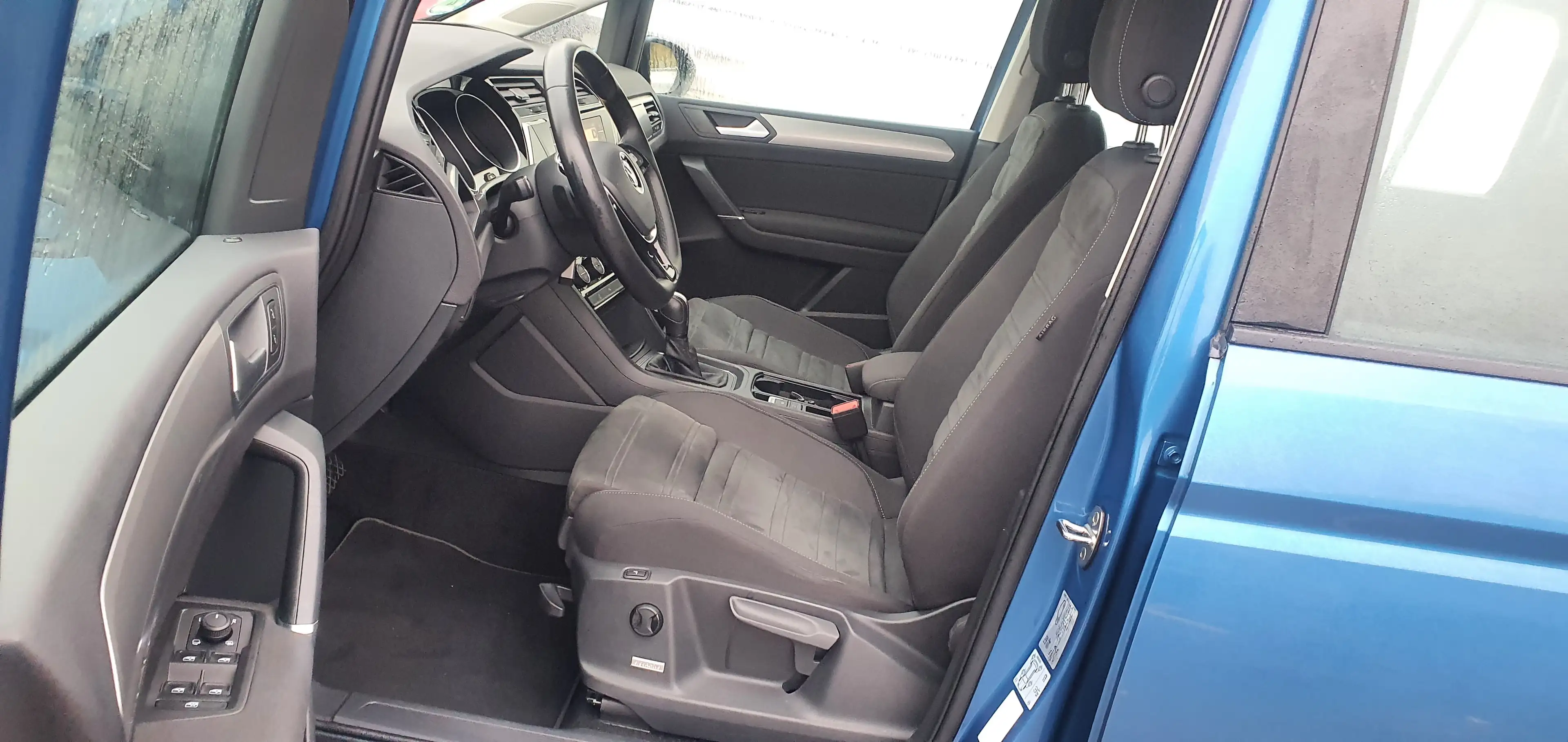 Volkswagen Touran TOURAN 2.0 TDI * DSG LED KAMERA ALCANTARA* — photo 13