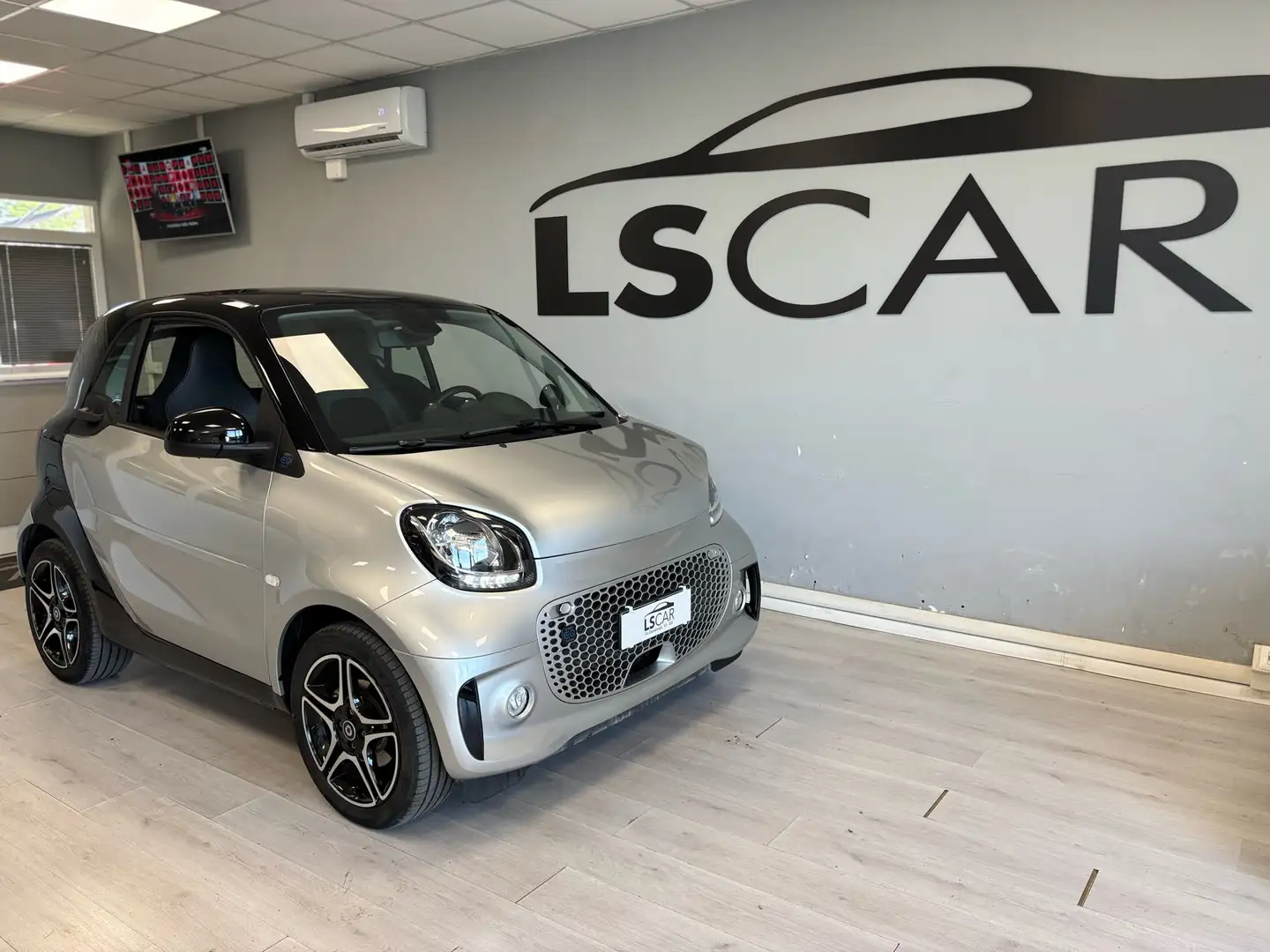 smart forTwo eq Passion~Unipro~Promo~Finanziamento Szürke - 1