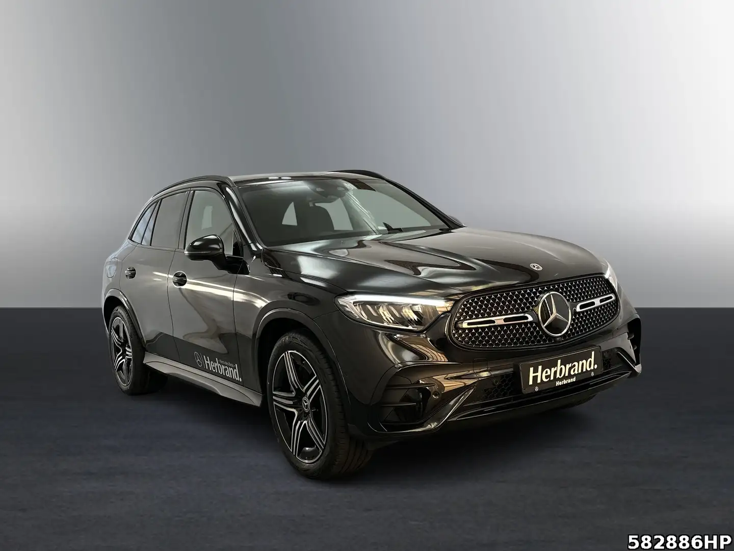 Mercedes-Benz GLC 200 4MATIC +AMG-LINE+DISTRONIC+NIGHT+AHK+ Schwarz - 2