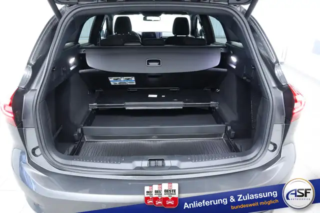 Ford Focus view 11