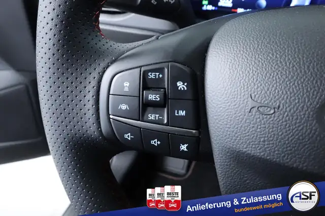 Ford Focus view 20