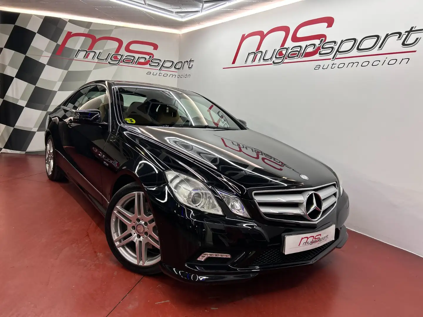 Mercedes-Benz E 220 Coupé CDI Blue Efficiency Elegance Azul - 1