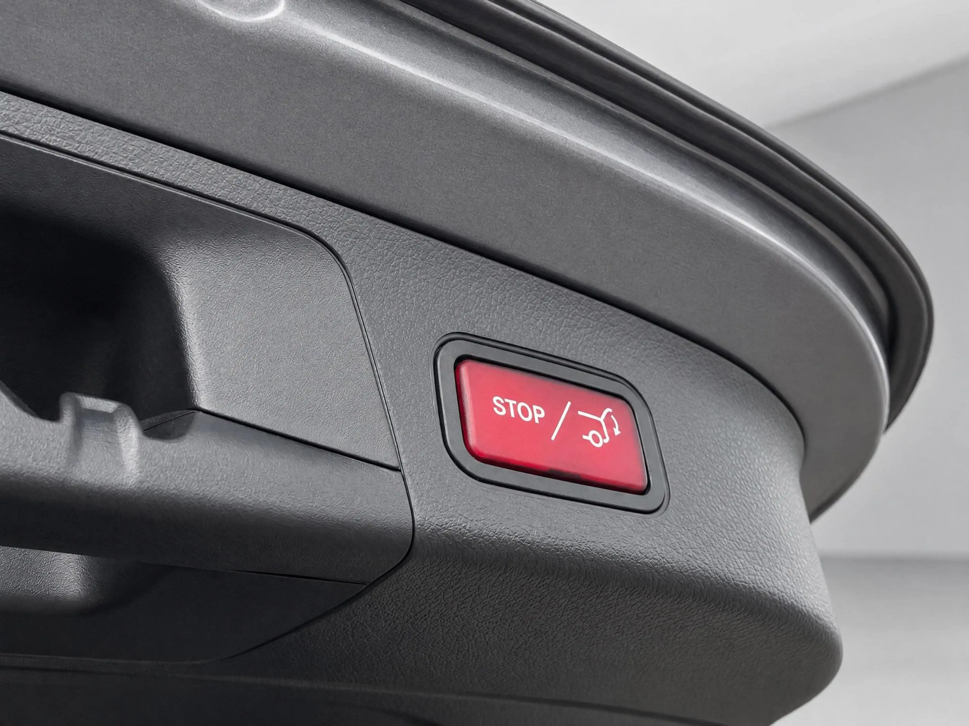 Mercedes-Benz EQA 250 Electric Art 67 kWh — photo 9