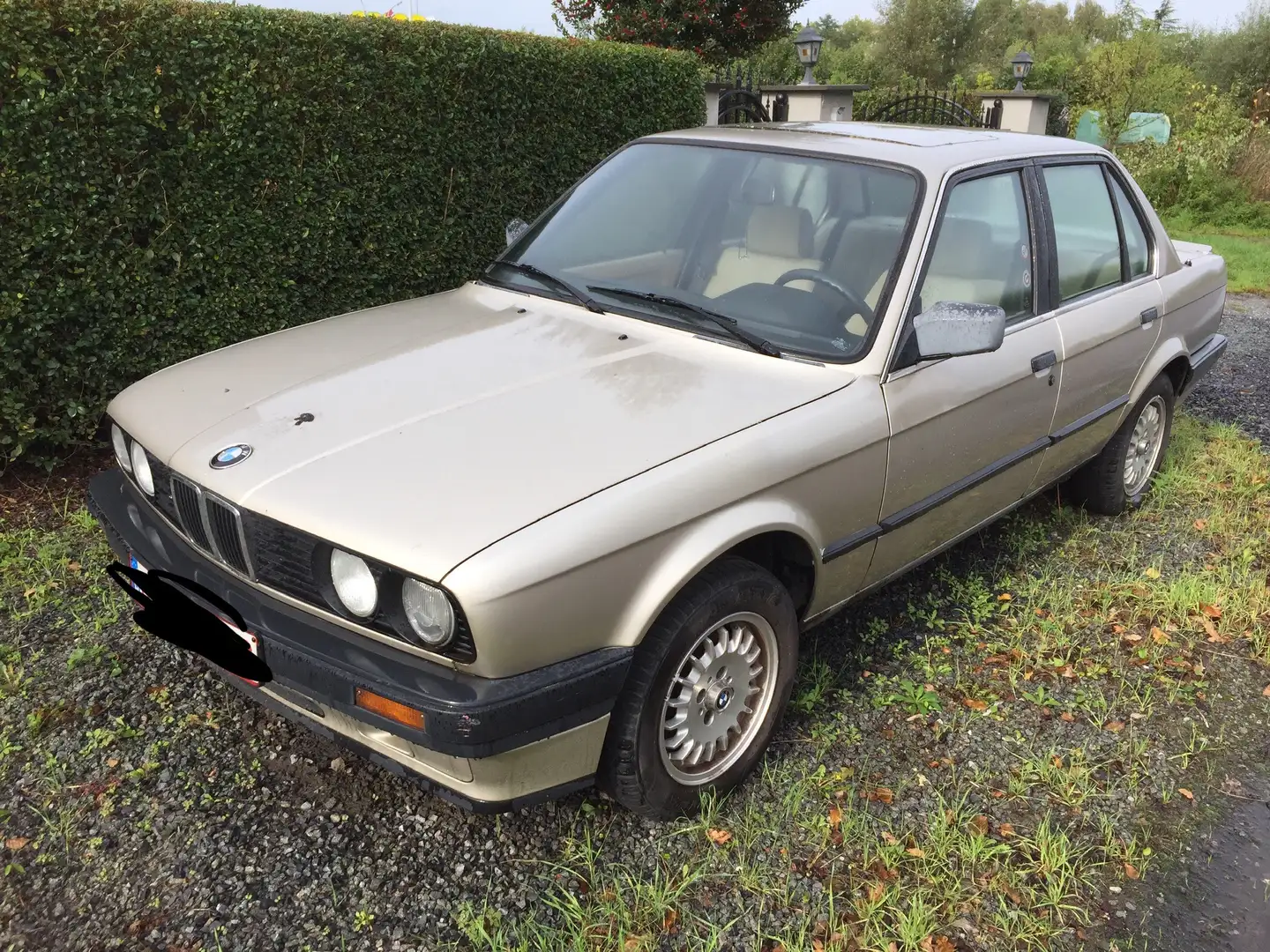 BMW 324 Faze 2 van 1989 In mooie Staat Bronze - 1