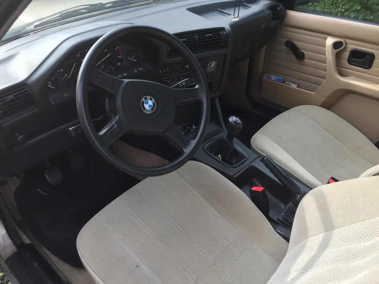 BMW 324 Faze 2 van 1989 In mooie Staat, foto 6