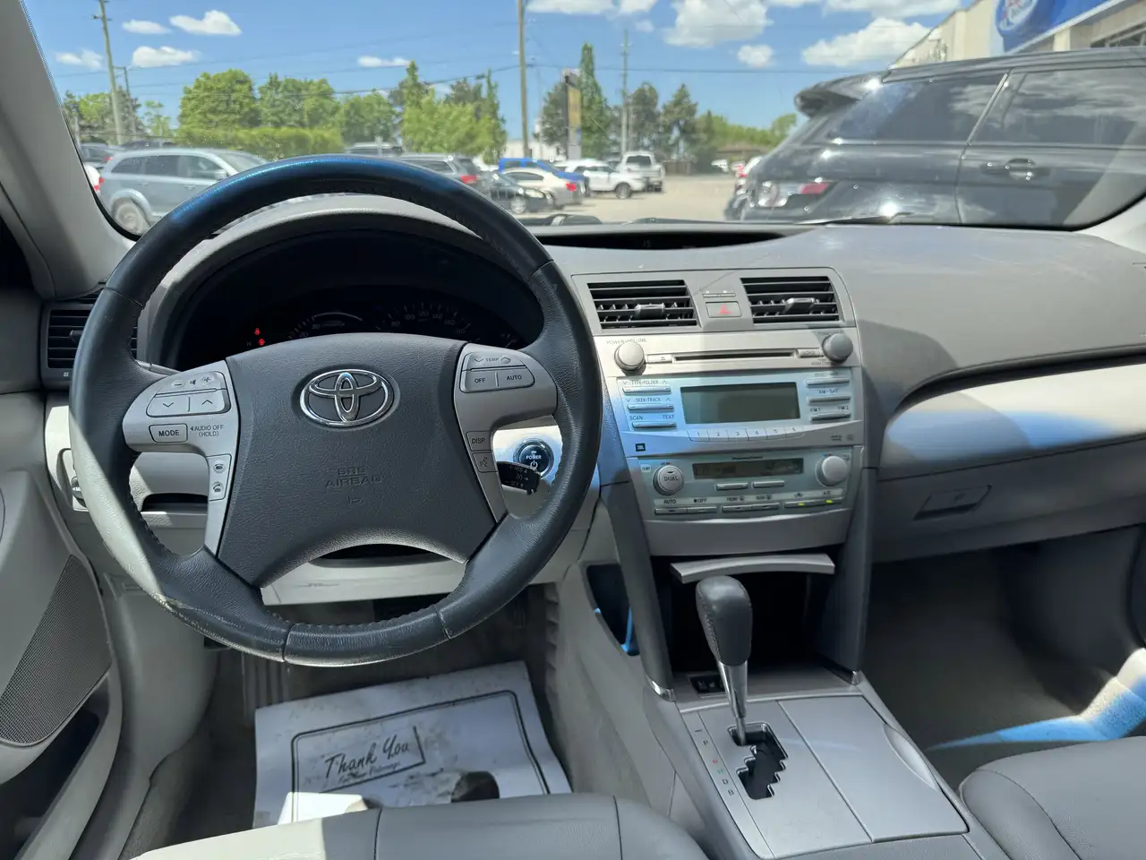 Toyota Camry снимка Toyota Camry