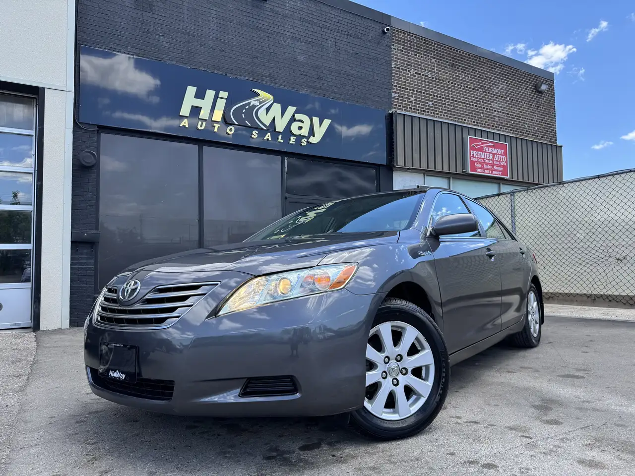 Toyota Camry снимка Toyota Camry