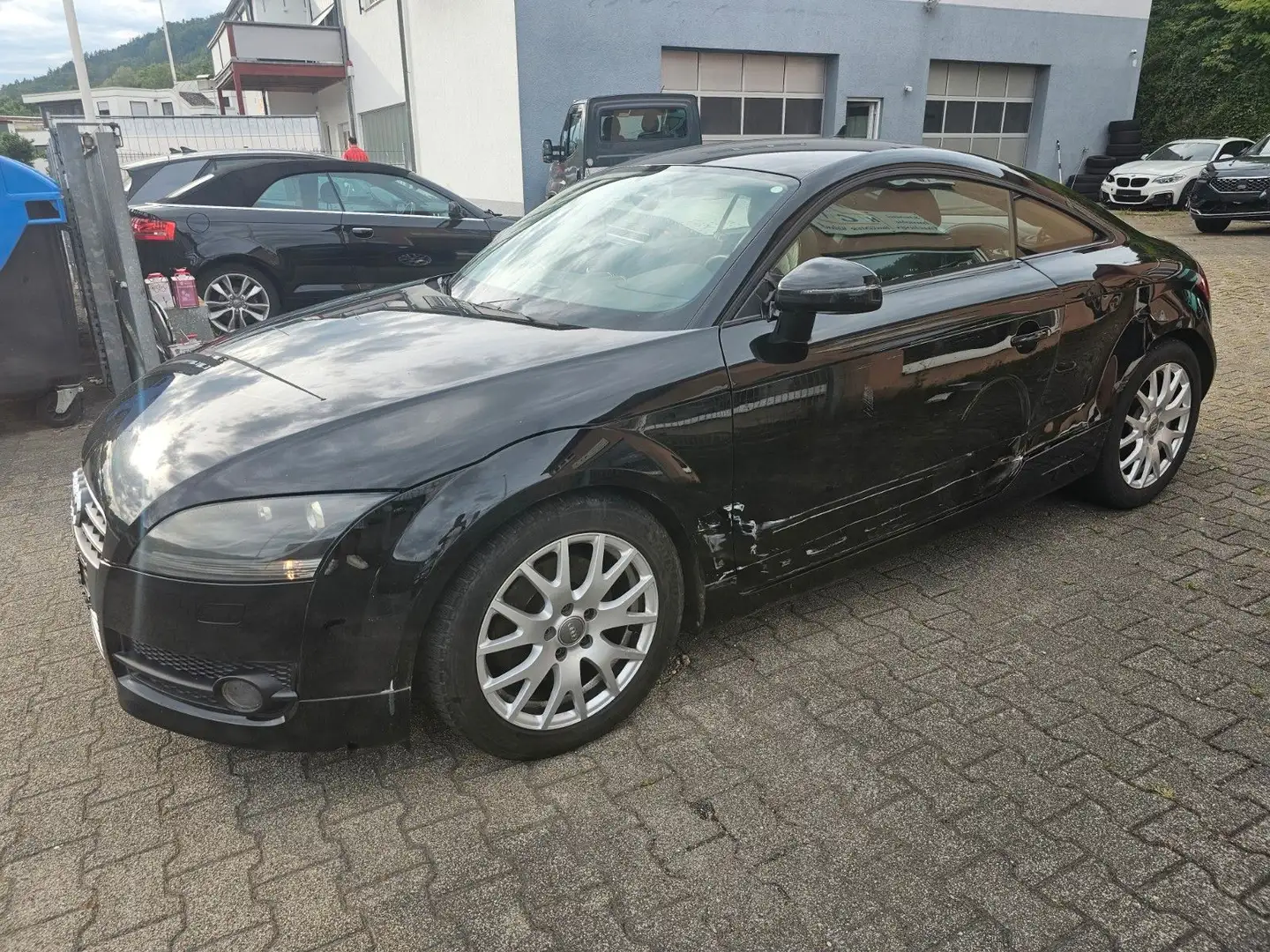Audi TT Coupe/Roadster 2.0 TFSI Coupe/BOSE/NAVI/MMI/ Schwarz - 2