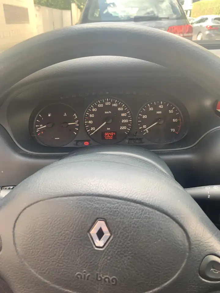 Renault Megane 1.4e, foto 6