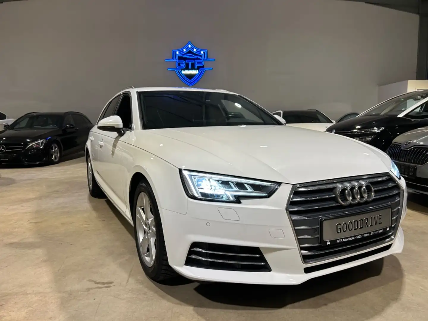 Audi A4 Avant quattro sport *Virtual*Memory*Stand-HZ* Wit - 2