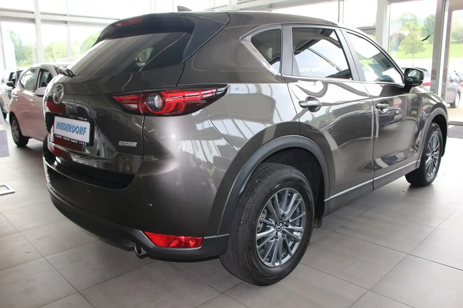Mazda CX-5 2.0 Exclusive-Line NAVI KAM LED AWD AHK Grau - 2