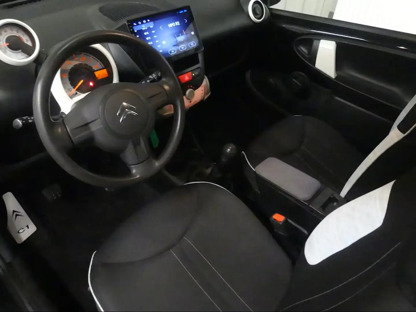 Citroen C1 C1 1.0 Collection (APK tot sept 2026) Zwart - 2