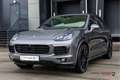 Porsche Cayenne 3.0 S E-Hybrid NL AUTO Grijs - thumbnail 20