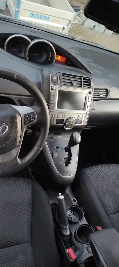 Toyota Verso Verso 2.2 D-4D Automatik Life Grau - 2